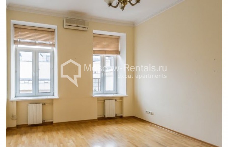 Photo #6 5-room (4 BR) apartment for <a href="http://moscow-rentals.ru/en/articles/long-term-rent" target="_blank">a long-term</a> rent
 in Russia, Moscow, Tverskaya str., 6С6