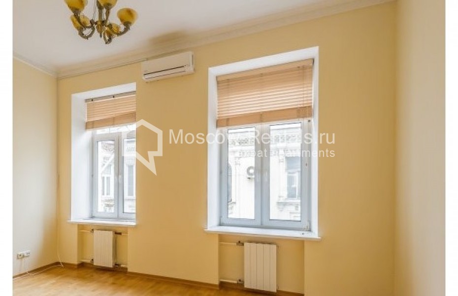 Photo #8 5-room (4 BR) apartment for <a href="http://moscow-rentals.ru/en/articles/long-term-rent" target="_blank">a long-term</a> rent
 in Russia, Moscow, Tverskaya str., 6С6