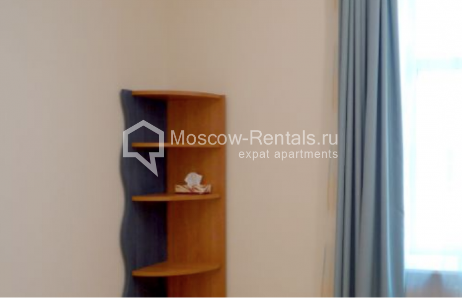 Photo #8 6-room (5 BR) apartment for <a href="http://moscow-rentals.ru/en/articles/long-term-rent" target="_blank">a long-term</a> rent
 in Russia, Moscow, Kamennaya Sloboda lane, 8/1