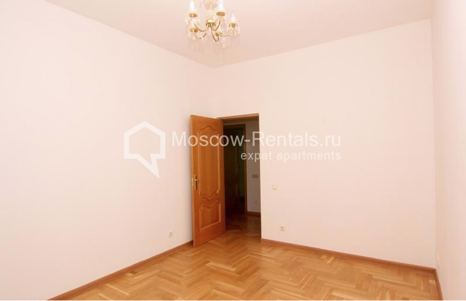 Photo #5 5-room (4 BR) apartment for <a href="http://moscow-rentals.ru/en/articles/long-term-rent" target="_blank">a long-term</a> rent
 in Russia, Moscow, Plushchikha str, 31