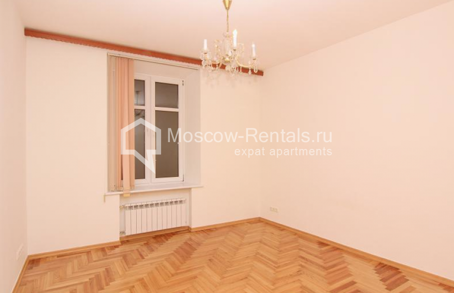 Photo #10 5-room (4 BR) apartment for <a href="http://moscow-rentals.ru/en/articles/long-term-rent" target="_blank">a long-term</a> rent
 in Russia, Moscow, Plushchikha str, 31