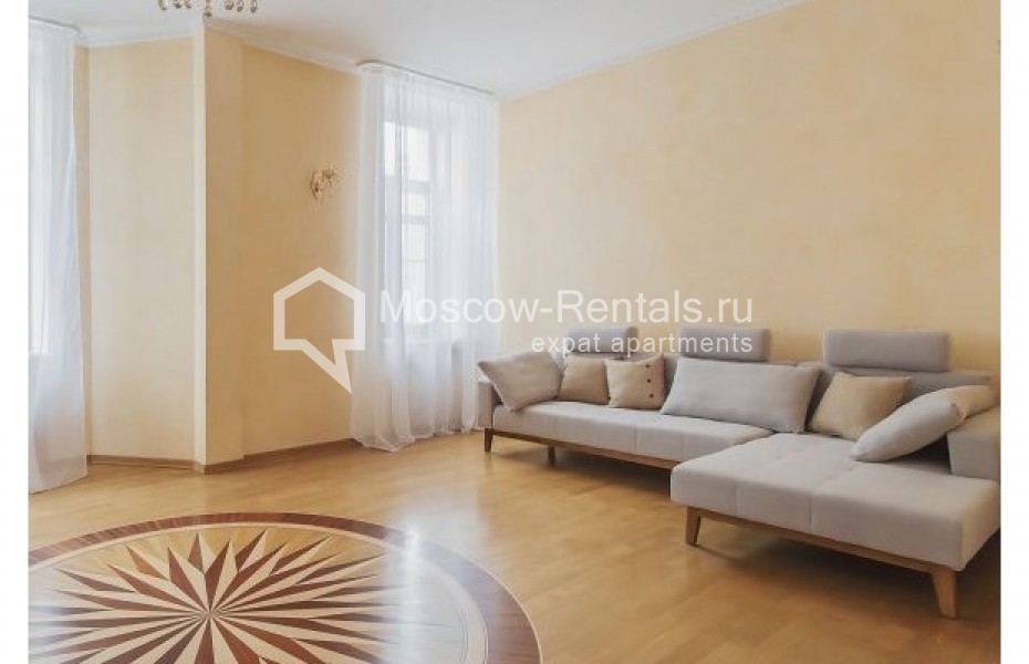Photo #3 5-room (4 BR) apartment for <a href="http://moscow-rentals.ru/en/articles/long-term-rent" target="_blank">a long-term</a> rent
 in Russia, Moscow, Vorotnikovskyi lane,  4