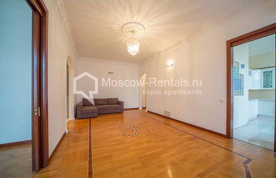 Photo #3 5-room (4 BR) apartment for <a href="http://moscow-rentals.ru/en/articles/long-term-rent" target="_blank">a long-term</a> rent
 in Russia, Moscow, Tverskaya str, 12 С 8