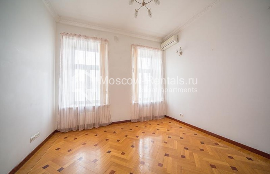 Photo #5 5-room (4 BR) apartment for <a href="http://moscow-rentals.ru/en/articles/long-term-rent" target="_blank">a long-term</a> rent
 in Russia, Moscow, Tverskaya str, 12 С 8