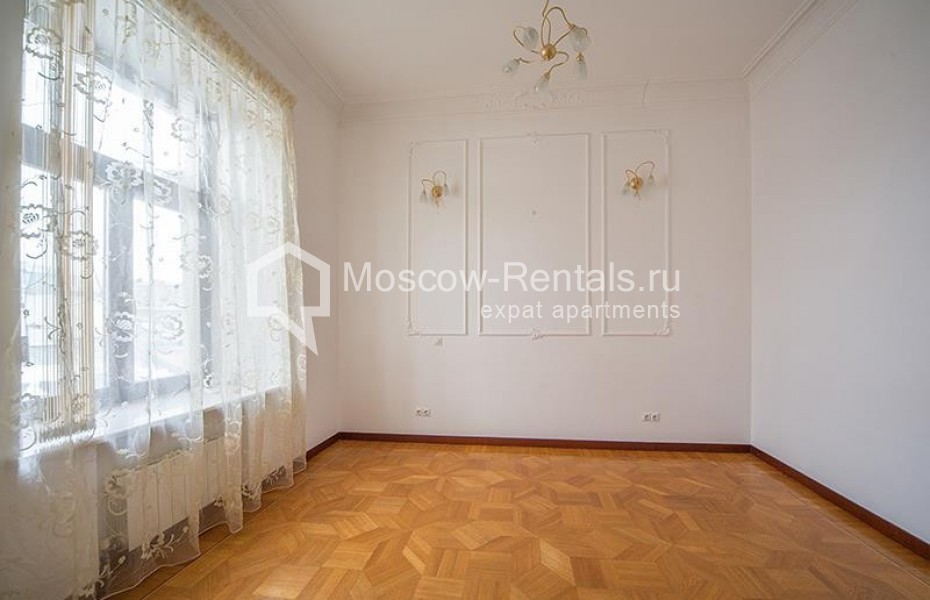 Photo #7 5-room (4 BR) apartment for <a href="http://moscow-rentals.ru/en/articles/long-term-rent" target="_blank">a long-term</a> rent
 in Russia, Moscow, Tverskaya str, 12 С 8