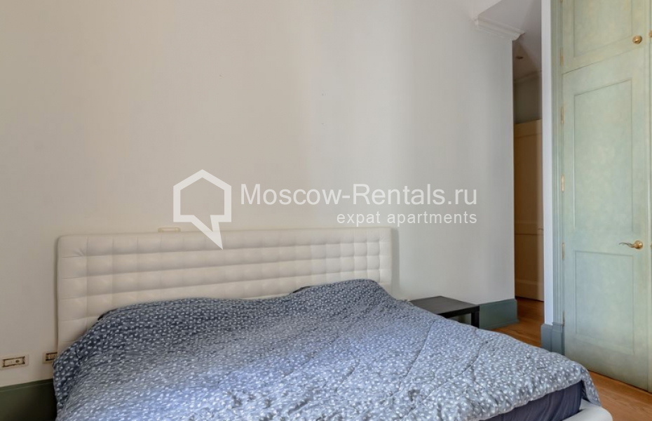 Photo #6 5-room (4 BR) apartment for <a href="http://moscow-rentals.ru/en/articles/long-term-rent" target="_blank">a long-term</a> rent
 in Russia, Moscow, Petrovka str, 17