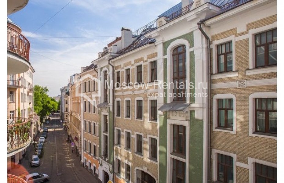 Photo #13 5-room (4 BR) apartment for <a href="http://moscow-rentals.ru/en/articles/long-term-rent" target="_blank">a long-term</a> rent
 in Russia, Moscow, Krivoarbatskyi lane, 16/22