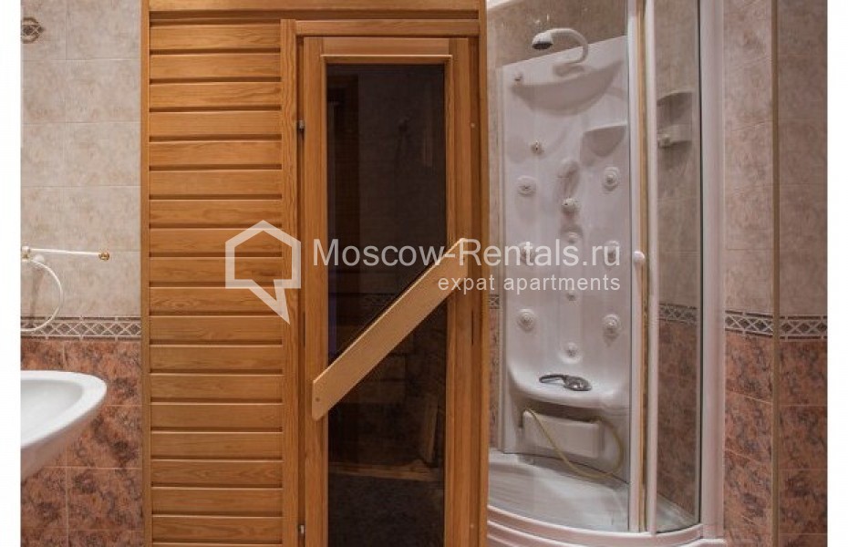 Photo #10 5-room (4 BR) apartment for <a href="http://moscow-rentals.ru/en/articles/long-term-rent" target="_blank">a long-term</a> rent
 in Russia, Moscow, Krivoarbatskyi lane, 16/22