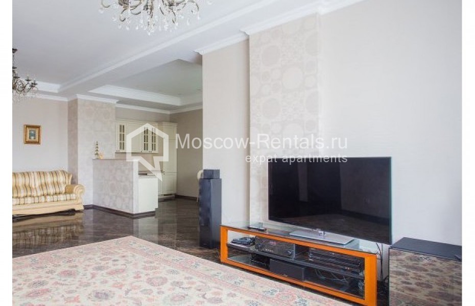 Photo #2 4-room (3 BR) apartment for <a href="http://moscow-rentals.ru/en/articles/long-term-rent" target="_blank">a long-term</a> rent
 in Russia, Moscow, Fadeeva str, 4А