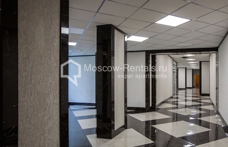 Photo #19 4-room (3 BR) apartment for <a href="http://moscow-rentals.ru/en/articles/long-term-rent" target="_blank">a long-term</a> rent
 in Russia, Moscow, Aleksandra Nevskogo str, 27