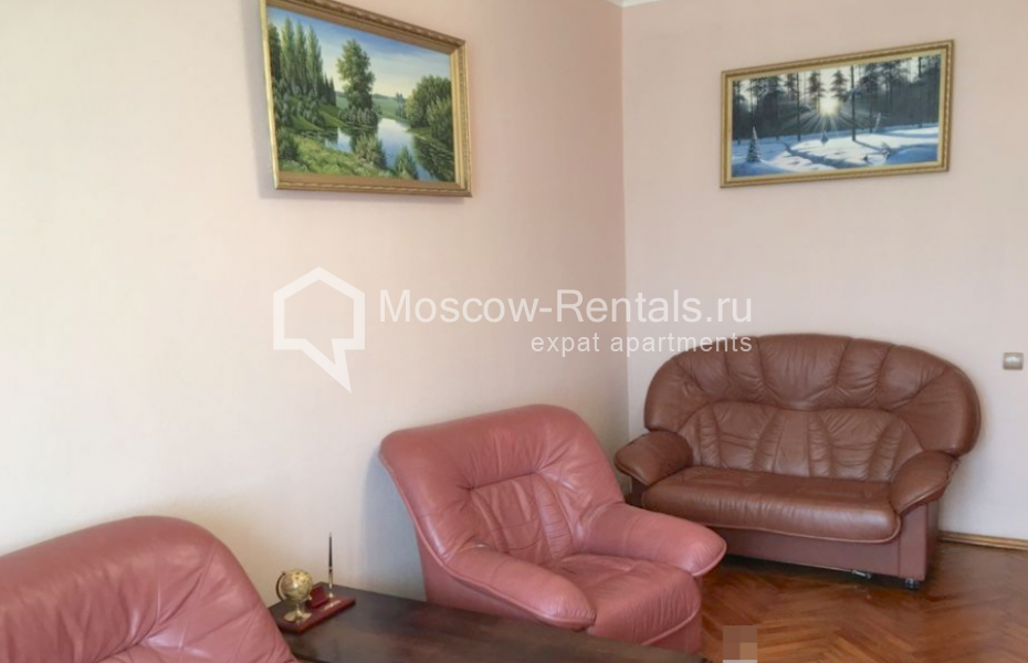 Photo #6 3-room (2 BR) apartment for <a href="http://moscow-rentals.ru/en/articles/long-term-rent" target="_blank">a long-term</a> rent
 in Russia, Moscow, Rostovskaya emb, 3