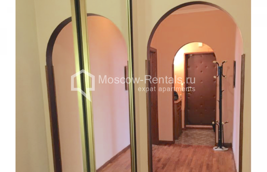 Photo #13 3-room (2 BR) apartment for <a href="http://moscow-rentals.ru/en/articles/long-term-rent" target="_blank">a long-term</a> rent
 in Russia, Moscow, Rostovskaya emb, 3