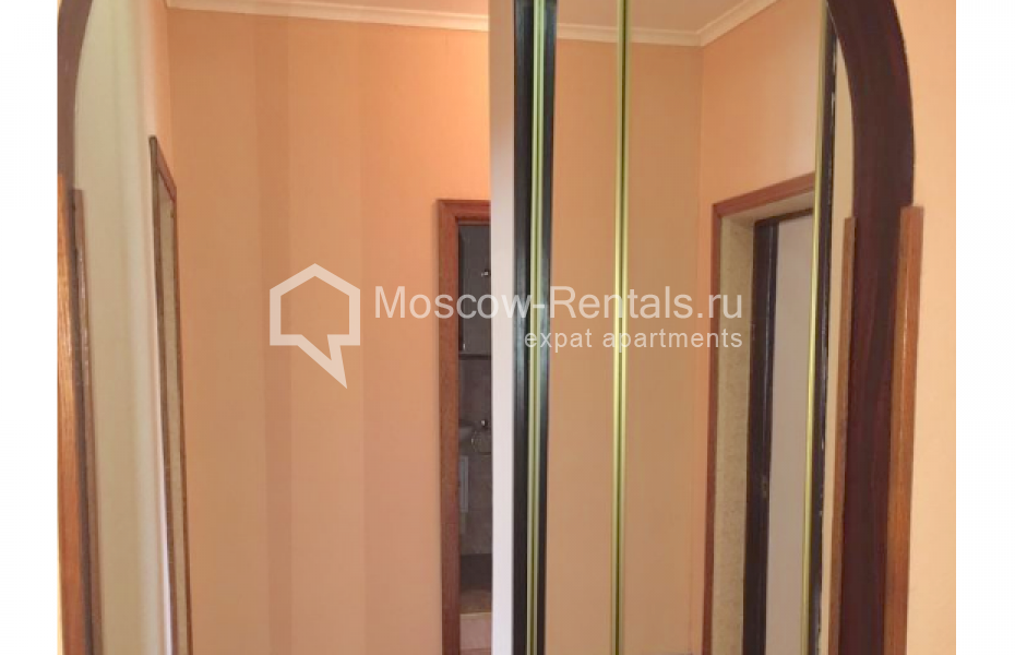 Photo #14 3-room (2 BR) apartment for <a href="http://moscow-rentals.ru/en/articles/long-term-rent" target="_blank">a long-term</a> rent
 in Russia, Moscow, Rostovskaya emb, 3
