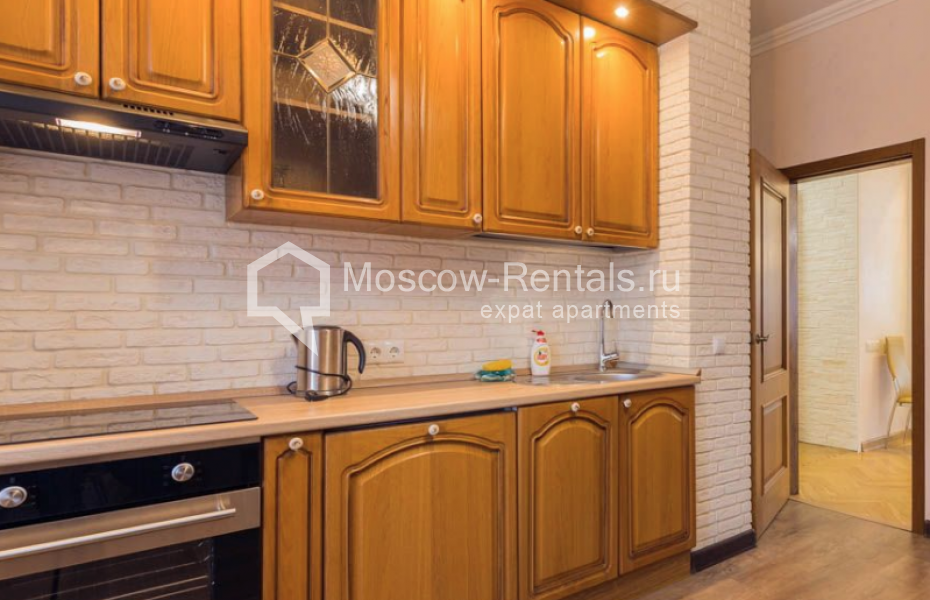Photo #17 5-room (4 BR) apartment for <a href="http://moscow-rentals.ru/en/articles/long-term-rent" target="_blank">a long-term</a> rent
 in Russia, Moscow, Spiridonovka str, 18