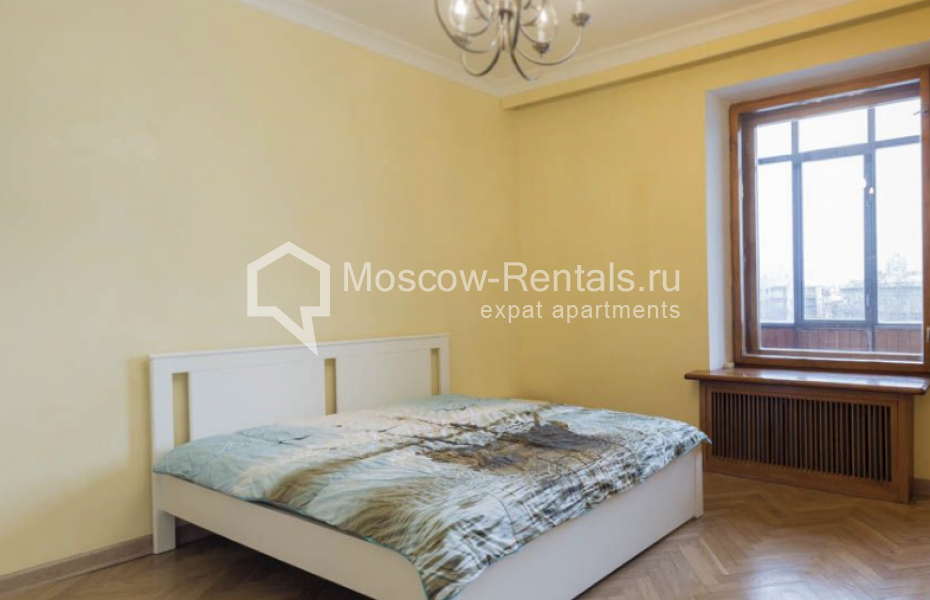 Photo #14 5-room (4 BR) apartment for <a href="http://moscow-rentals.ru/en/articles/long-term-rent" target="_blank">a long-term</a> rent
 in Russia, Moscow, Spiridonovka str, 18