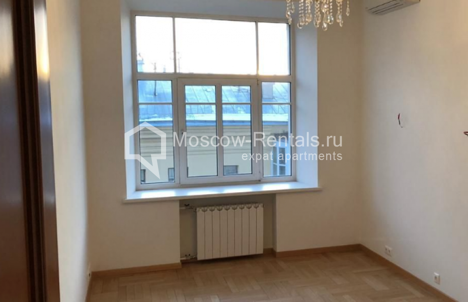 Photo #15 4-room (3 BR) apartment for <a href="http://moscow-rentals.ru/en/articles/long-term-rent" target="_blank">a long-term</a> rent
 in Russia, Moscow, 4th Tverskaya-Yamskaya str, 26/8