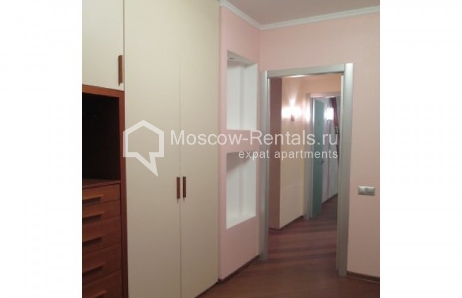Photo #5 3-room (2 BR) apartment for <a href="http://moscow-rentals.ru/en/articles/long-term-rent" target="_blank">a long-term</a> rent
 in Russia, Moscow, Krasnaya Presnya str, 23