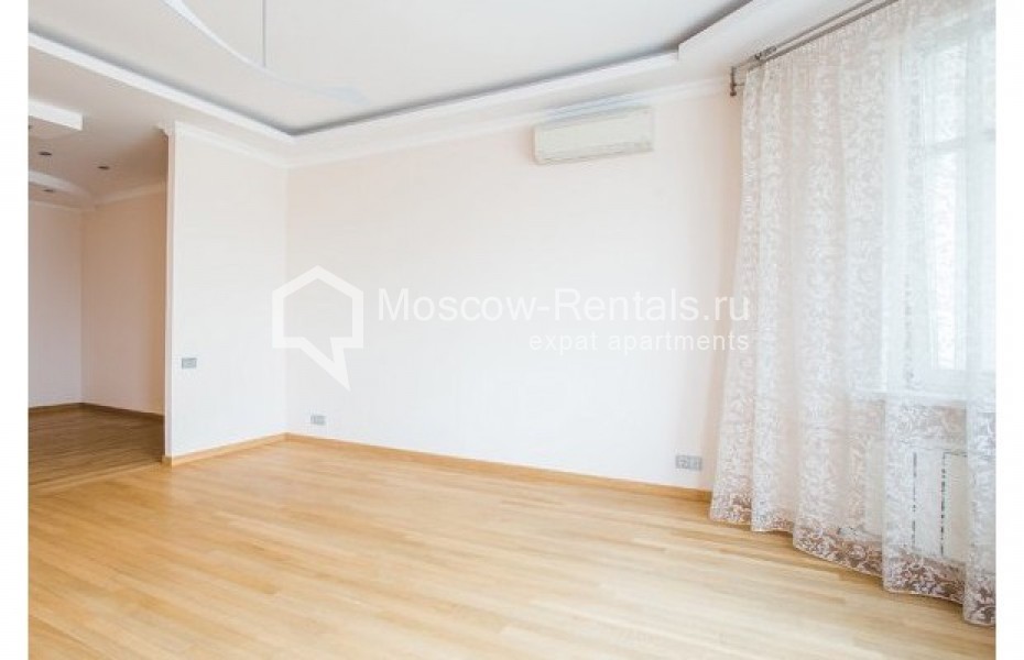 Photo #3 3-room (2 BR) apartment for <a href="http://moscow-rentals.ru/en/articles/long-term-rent" target="_blank">a long-term</a> rent
 in Russia, Moscow, Zoologizheskaya str., 30С2