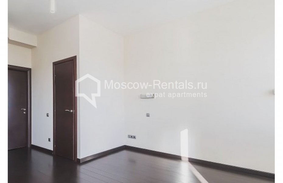 Photo #8 4-room (3 BR) apartment for <a href="http://moscow-rentals.ru/en/articles/long-term-rent" target="_blank">a long-term</a> rent
 in Russia, Moscow, Zoologicheskaya str., 18