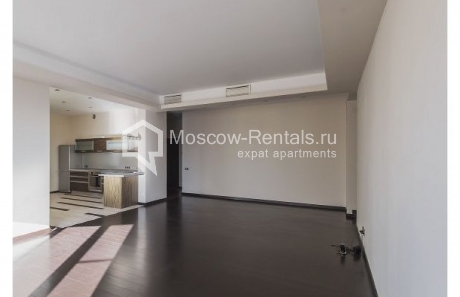 Photo #5 4-room (3 BR) apartment for <a href="http://moscow-rentals.ru/en/articles/long-term-rent" target="_blank">a long-term</a> rent
 in Russia, Moscow, Zoologicheskaya str., 18