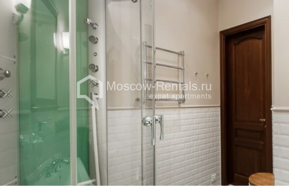 Photo #17 3-room (2 BR) apartment for <a href="http://moscow-rentals.ru/en/articles/long-term-rent" target="_blank">a long-term</a> rent
 in Russia, Moscow, Brusov lane, 6