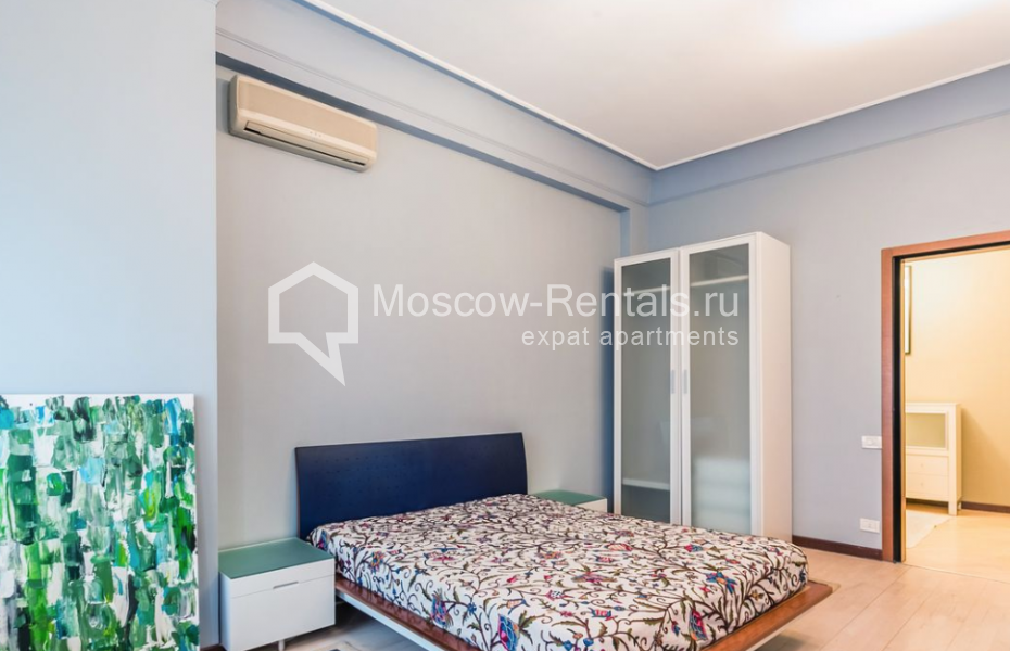 Photo #14 3-room (2 BR) apartment for <a href="http://moscow-rentals.ru/en/articles/long-term-rent" target="_blank">a long-term</a> rent
 in Russia, Moscow, Petrovskyi lane., 15С1