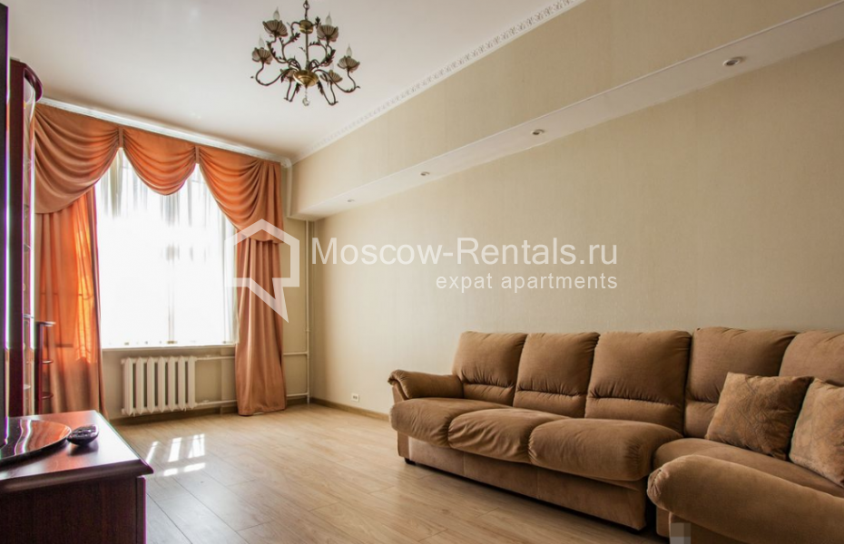 Photo #1 4-room (3 BR) apartment for <a href="http://moscow-rentals.ru/en/articles/long-term-rent" target="_blank">a long-term</a> rent
 in Russia, Moscow, Gasheka str, 9