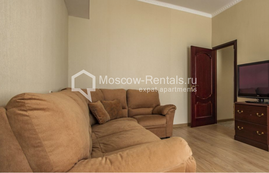Photo #4 4-room (3 BR) apartment for <a href="http://moscow-rentals.ru/en/articles/long-term-rent" target="_blank">a long-term</a> rent
 in Russia, Moscow, Gasheka str, 9