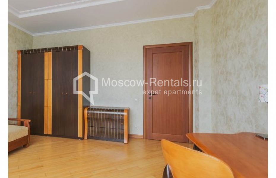 Photo #2 5-room (4 BR) apartment for <a href="http://moscow-rentals.ru/en/articles/long-term-rent" target="_blank">a long-term</a> rent
 in Russia, Moscow, Garibaldi str, 3