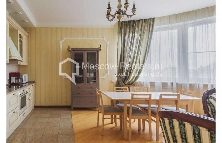 Photo #8 5-room (4 BR) apartment for <a href="http://moscow-rentals.ru/en/articles/long-term-rent" target="_blank">a long-term</a> rent
 in Russia, Moscow, Garibaldi str, 3