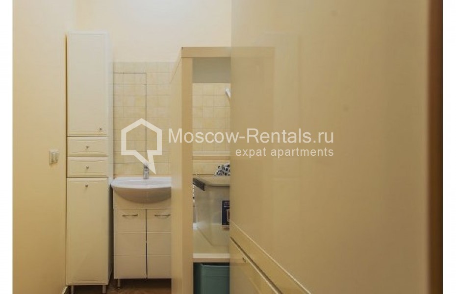Photo #16 5-room (4 BR) apartment for <a href="http://moscow-rentals.ru/en/articles/long-term-rent" target="_blank">a long-term</a> rent
 in Russia, Moscow, Garibaldi str, 3