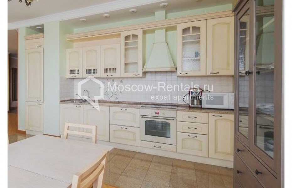 Photo #9 5-room (4 BR) apartment for <a href="http://moscow-rentals.ru/en/articles/long-term-rent" target="_blank">a long-term</a> rent
 in Russia, Moscow, Garibaldi str, 3