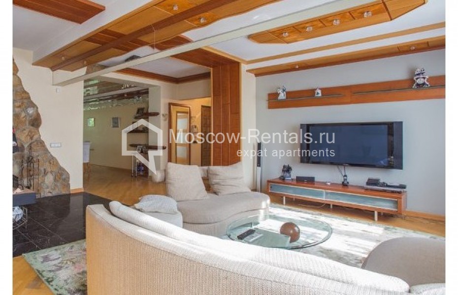 Photo #1 5-room (4 BR) apartment for <a href="http://moscow-rentals.ru/en/articles/long-term-rent" target="_blank">a long-term</a> rent
 in Russia, Moscow, 2nd Lesnoi lane, 4/6К1