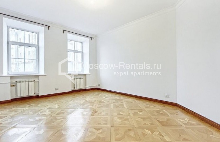 Photo #3 5-room (4 BR) apartment for <a href="http://moscow-rentals.ru/en/articles/long-term-rent" target="_blank">a long-term</a> rent
 in Russia, Moscow, Pokrovka str, 33c2