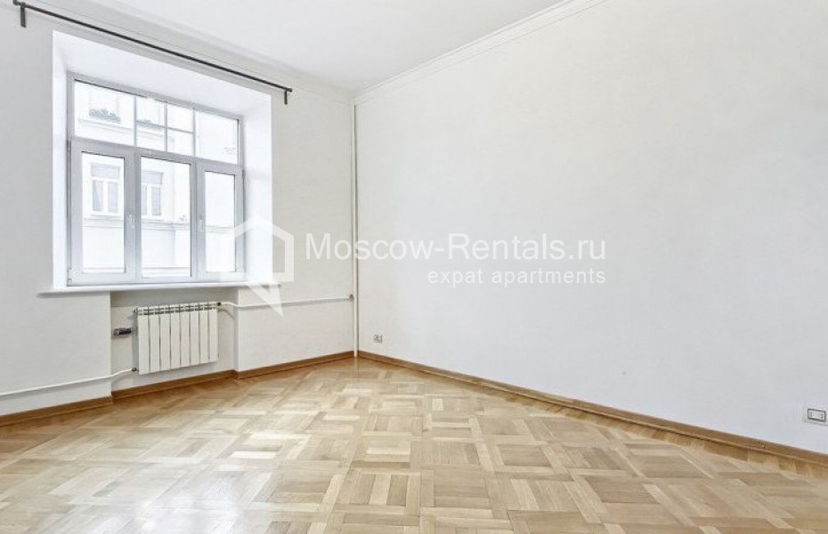 Photo #7 5-room (4 BR) apartment for <a href="http://moscow-rentals.ru/en/articles/long-term-rent" target="_blank">a long-term</a> rent
 in Russia, Moscow, Pokrovka str, 33c2