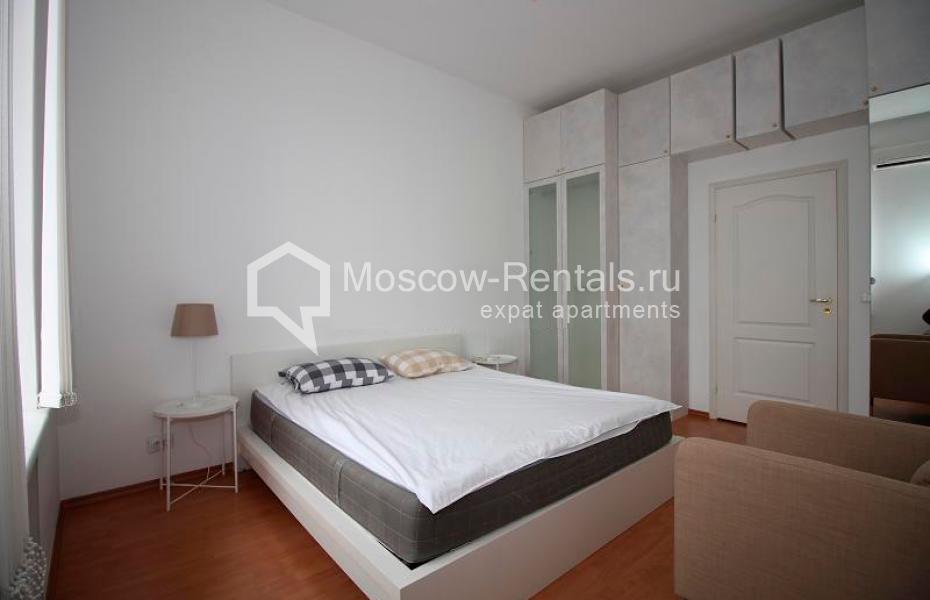 Photo #4 4-room (3 BR) apartment for <a href="http://moscow-rentals.ru/en/articles/long-term-rent" target="_blank">a long-term</a> rent
 in Russia, Moscow, Brusov lane, 2/14С4