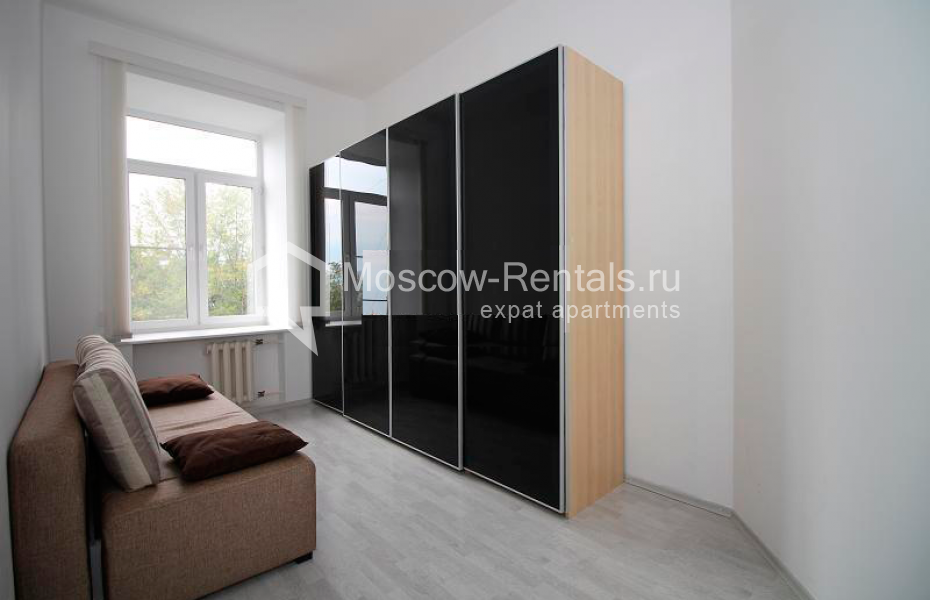 Photo #6 4-room (3 BR) apartment for <a href="http://moscow-rentals.ru/en/articles/long-term-rent" target="_blank">a long-term</a> rent
 in Russia, Moscow, Brusov lane, 2/14С4