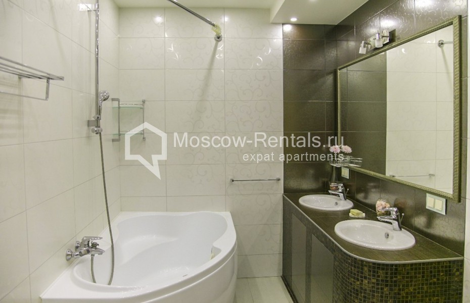 Photo #15 4-room (3 BR) apartment for <a href="http://moscow-rentals.ru/en/articles/long-term-rent" target="_blank">a long-term</a> rent
 in Russia, Moscow, Ivankovskoe shosse, 5