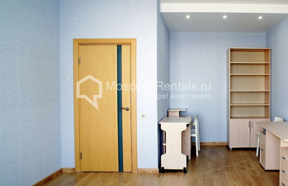 Photo #14 4-room (3 BR) apartment for <a href="http://moscow-rentals.ru/en/articles/long-term-rent" target="_blank">a long-term</a> rent
 in Russia, Moscow, Ivankovskoe shosse, 5