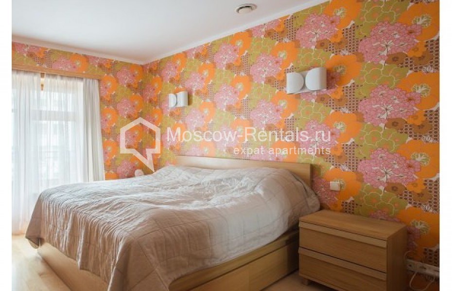 Photo #6 4-room (3 BR) apartment for <a href="http://moscow-rentals.ru/en/articles/long-term-rent" target="_blank">a long-term</a> rent
 in Russia, Moscow, Petrovskyi lane, 8