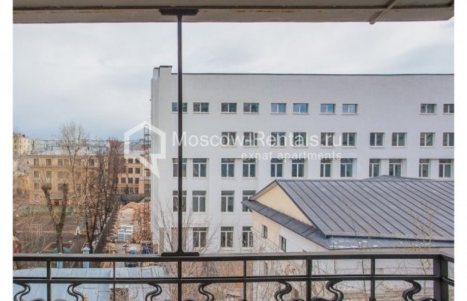 Photo #11 4-room (3 BR) apartment for <a href="http://moscow-rentals.ru/en/articles/long-term-rent" target="_blank">a long-term</a> rent
 in Russia, Moscow, Petrovskyi lane, 8