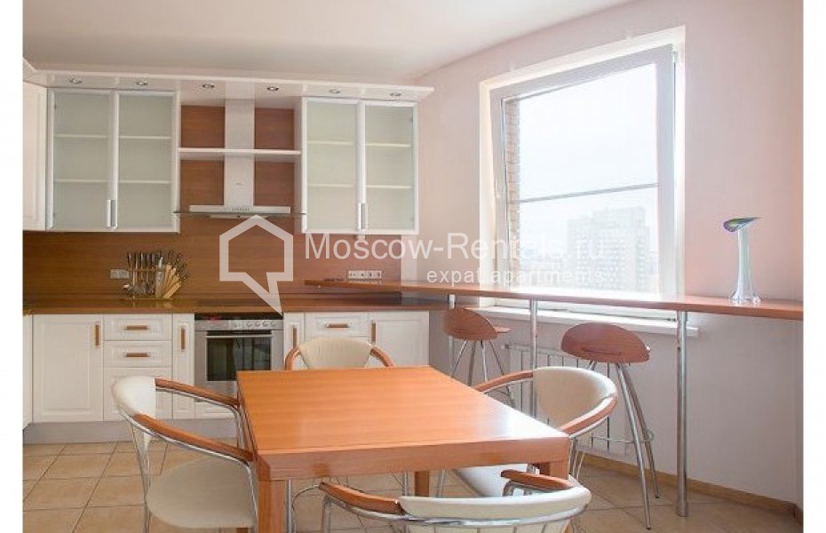 Photo #4 3-room (2 BR) apartment for <a href="http://moscow-rentals.ru/en/articles/long-term-rent" target="_blank">a long-term</a> rent
 in Russia, Moscow, B. Gruzinskaya str., 37с2