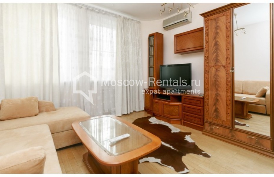 Photo #7 3-room (2 BR) apartment for <a href="http://moscow-rentals.ru/en/articles/long-term-rent" target="_blank">a long-term</a> rent
 in Russia, Moscow, B. Gruzinskaya str., 37с2