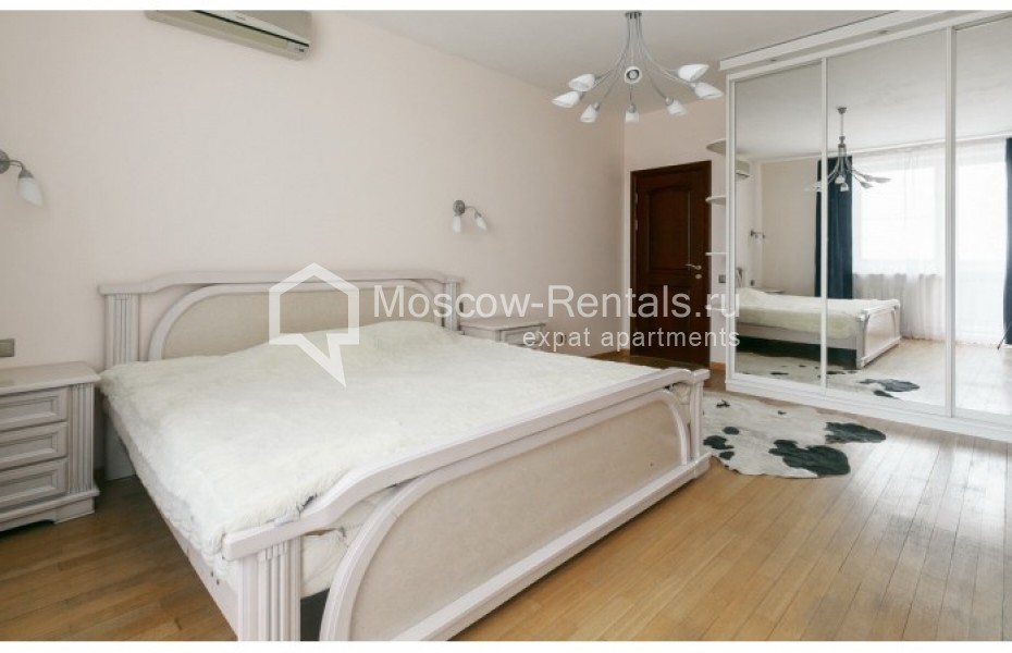 Photo #6 3-room (2 BR) apartment for <a href="http://moscow-rentals.ru/en/articles/long-term-rent" target="_blank">a long-term</a> rent
 in Russia, Moscow, B. Gruzinskaya str., 37с2