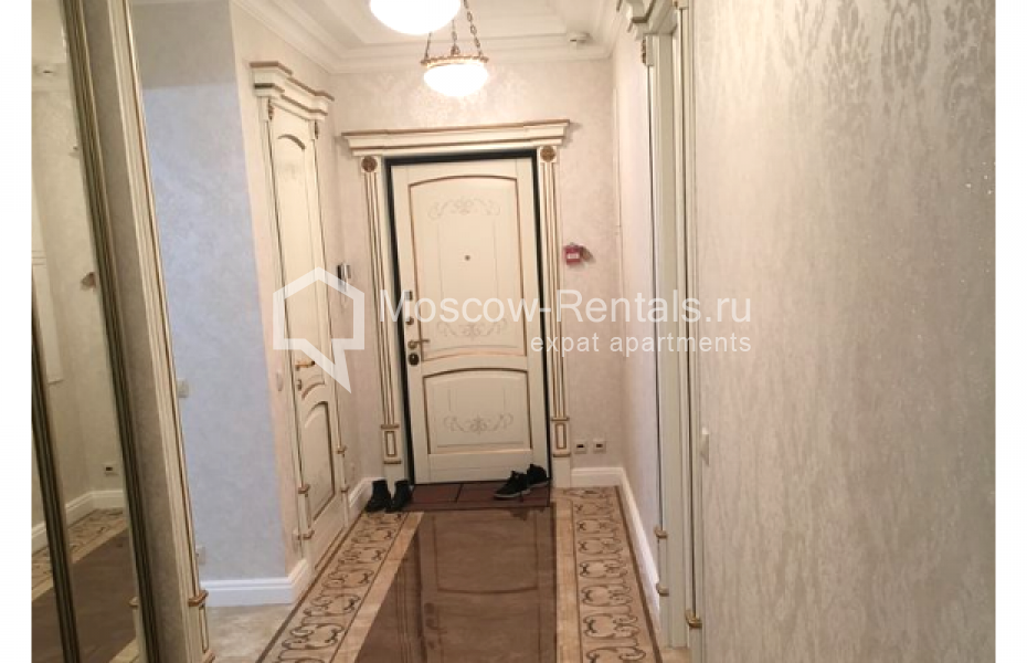 Photo #16 4-room (3 BR) apartment for <a href="http://moscow-rentals.ru/en/articles/long-term-rent" target="_blank">a long-term</a> rent
 in Russia, Moscow, Pokryshkina str, 1