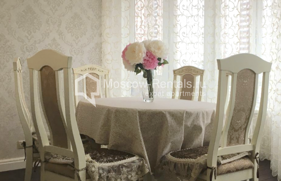 Photo #6 4-room (3 BR) apartment for <a href="http://moscow-rentals.ru/en/articles/long-term-rent" target="_blank">a long-term</a> rent
 in Russia, Moscow, Pokryshkina str, 1
