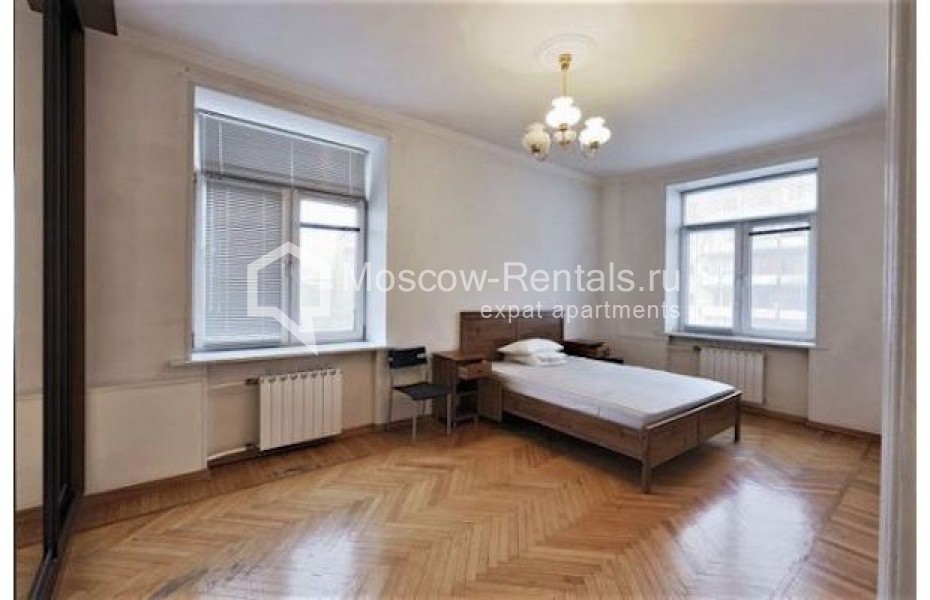 Photo #2 5-room (4 BR) apartment for <a href="http://moscow-rentals.ru/en/articles/long-term-rent" target="_blank">a long-term</a> rent
 in Russia, Moscow, Malaya Gruzinskaya str, 38