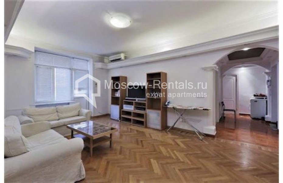 Photo #3 5-room (4 BR) apartment for <a href="http://moscow-rentals.ru/en/articles/long-term-rent" target="_blank">a long-term</a> rent
 in Russia, Moscow, Malaya Gruzinskaya str, 38