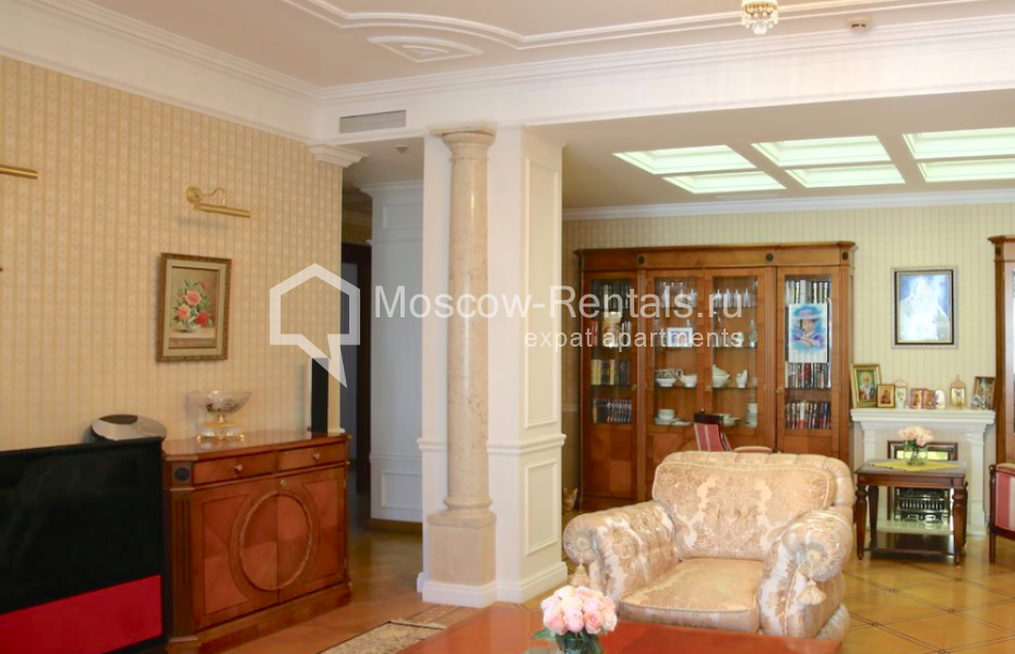 Photo #9 4-room (3 BR) apartment for <a href="http://moscow-rentals.ru/en/articles/long-term-rent" target="_blank">a long-term</a> rent
 in Russia, Moscow, Tverskaya str, 28к2