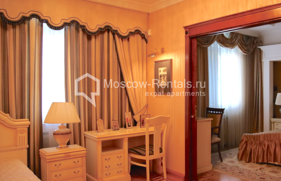 Photo #19 4-room (3 BR) apartment for <a href="http://moscow-rentals.ru/en/articles/long-term-rent" target="_blank">a long-term</a> rent
 in Russia, Moscow, Tverskaya str, 28к2